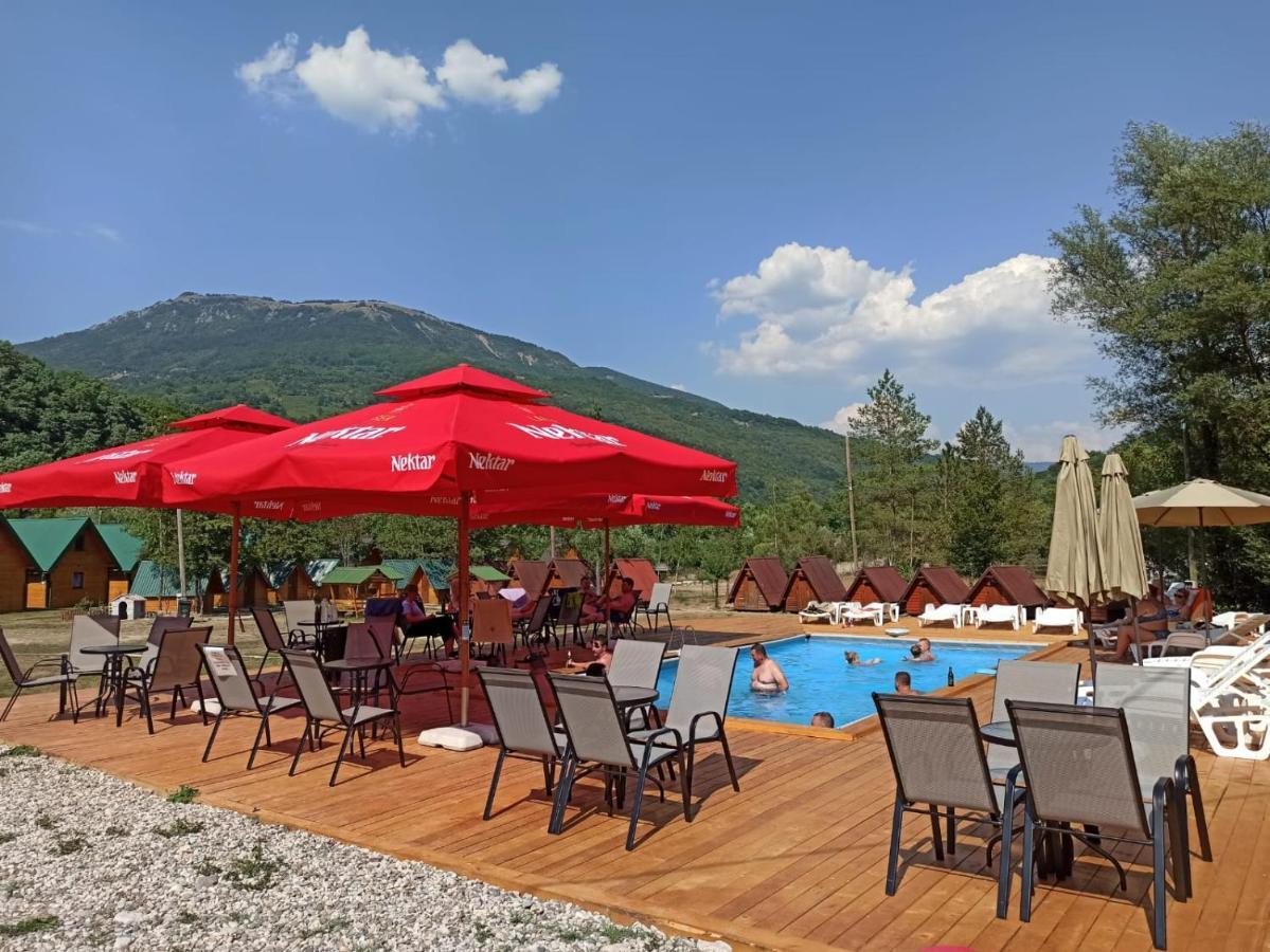 Camp Sutjeska Hotel Tjentiste Kültér fotó