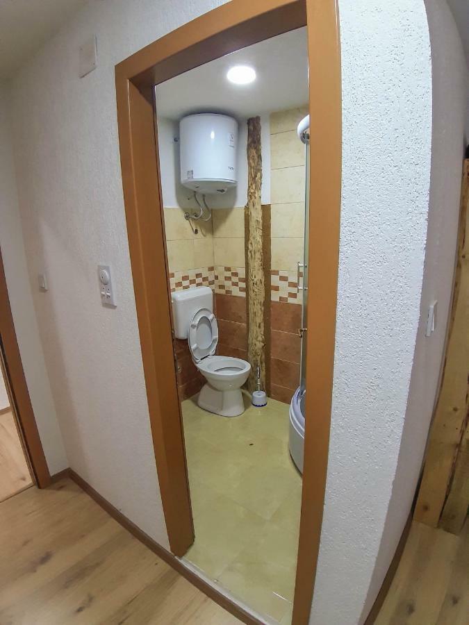 Camp Sutjeska Hotel Tjentiste Kültér fotó